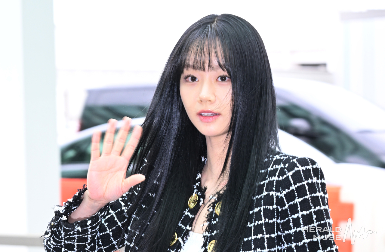 혜리. 헤럴드뮤즈DB