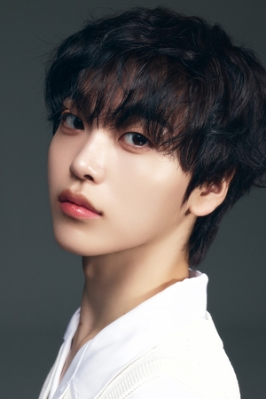 크래비티 형준, 킬러 타깃 된다..숏폼 '킬 더 로미오' 주연 캐스팅(공... - 뉴스 썸네일 이미지