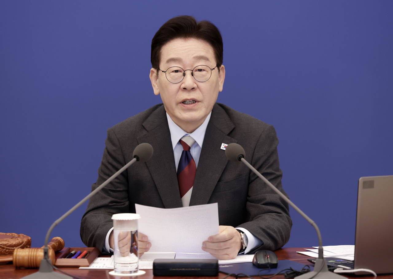 President Lee Jae Myung speaks during a Cabinet meeting at Cheong Wa Dae in Seoul on Thursday. (Yonhap)