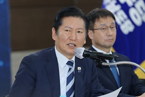 정청래 “지방선거 승리에 모든 것 걸겠다…전략공천 안한다”