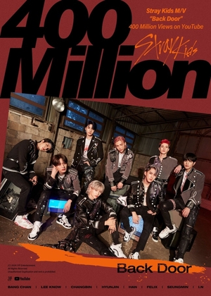 Stray Kids garner 400m views with ‘Back Door’ music video