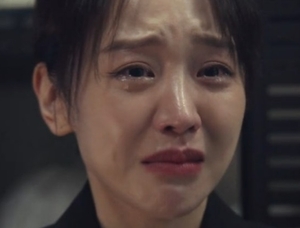 "회당 출연료 5억원? 이러다 '왕창' 깎이겠네" 배우 더 이상 필요 없... - 뉴스 썸네일 이미지