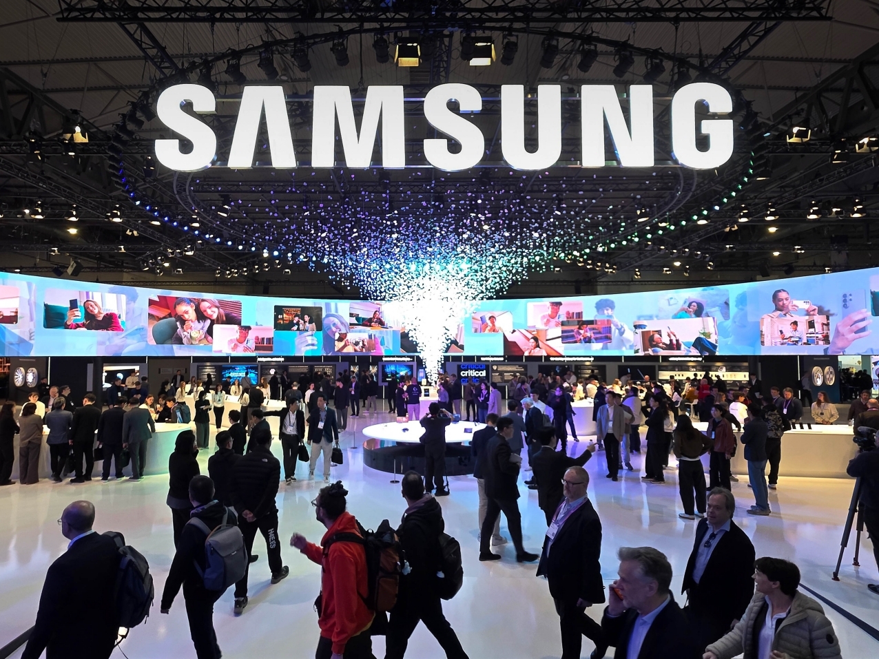 사진은 MWC26에 참여한 삼성전자 부스 모습 [삼성전자 제공]