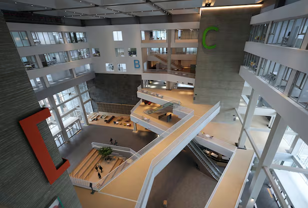 Interior view of the new Seoul Metropolitan Office of Education headquarters in Yongsan-gu, Seoul, which was previewed to members of the press corps on Thursday. (Yonhap)