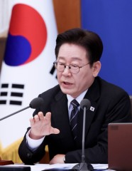 Lee cautions against ‘burning down the house’ in prosecution overhaul
