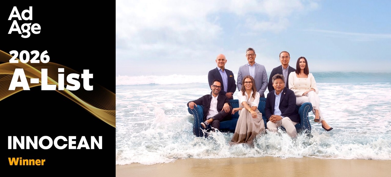 Innocean Vice President Jeon Il-soo (right, front row) is pictured with Innocean's US executives. (Innocean)