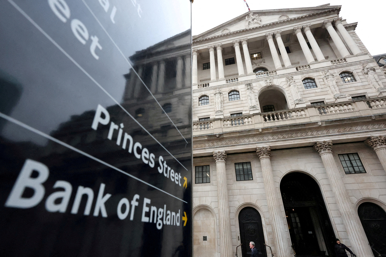 A general view of the Bank of England building in London, Feb. 3.   (Reuters-Yonhap)