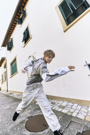 Why did Heeseung leave Enhypen?