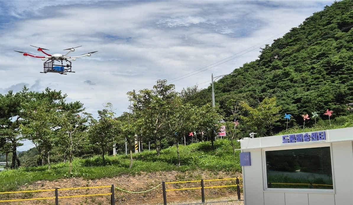 드론배송 모습.[상주시 제공]