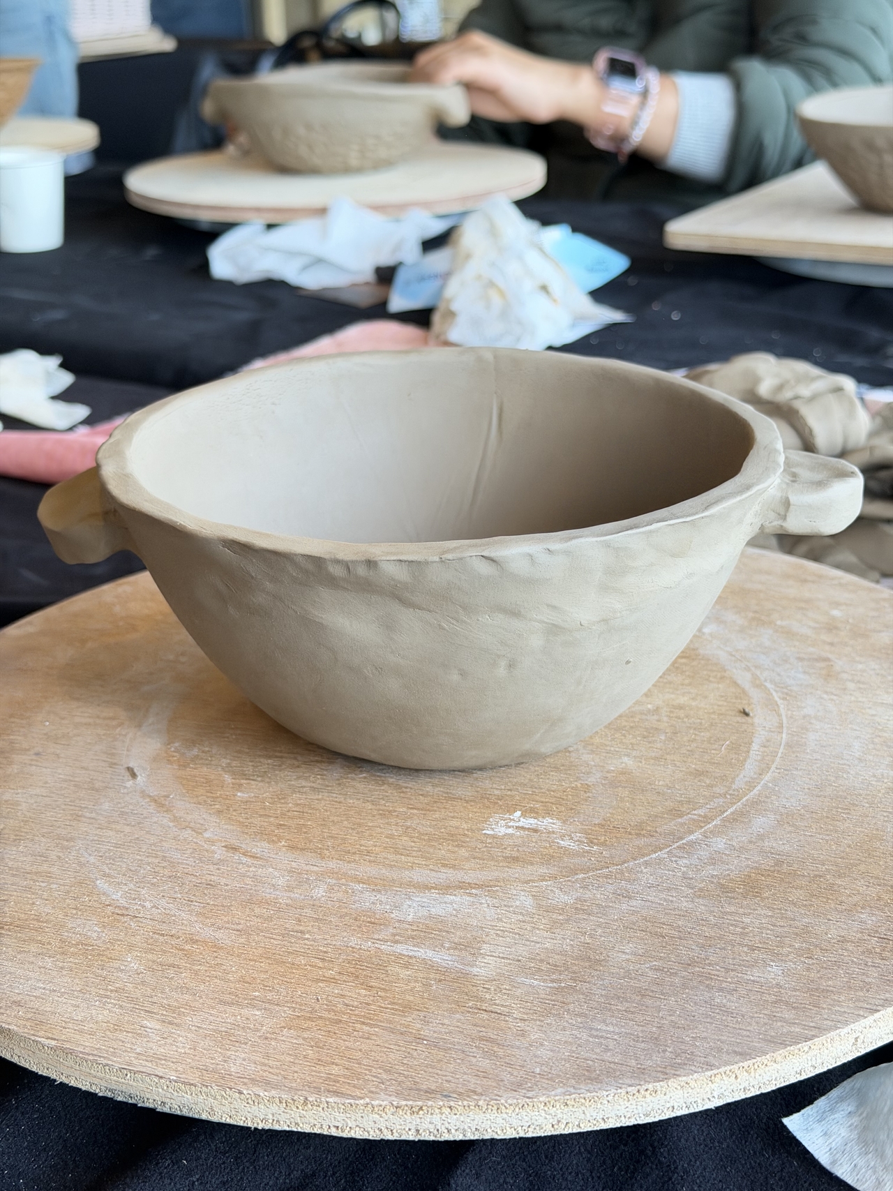 Pottery class with host Ji Yeon-ju from Noname Studio (Hong Yoo/ The Korea Herald)
