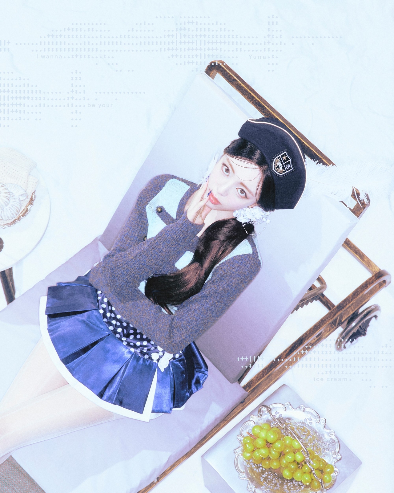 Yuna, member of Itzy (JYP Entertainment)