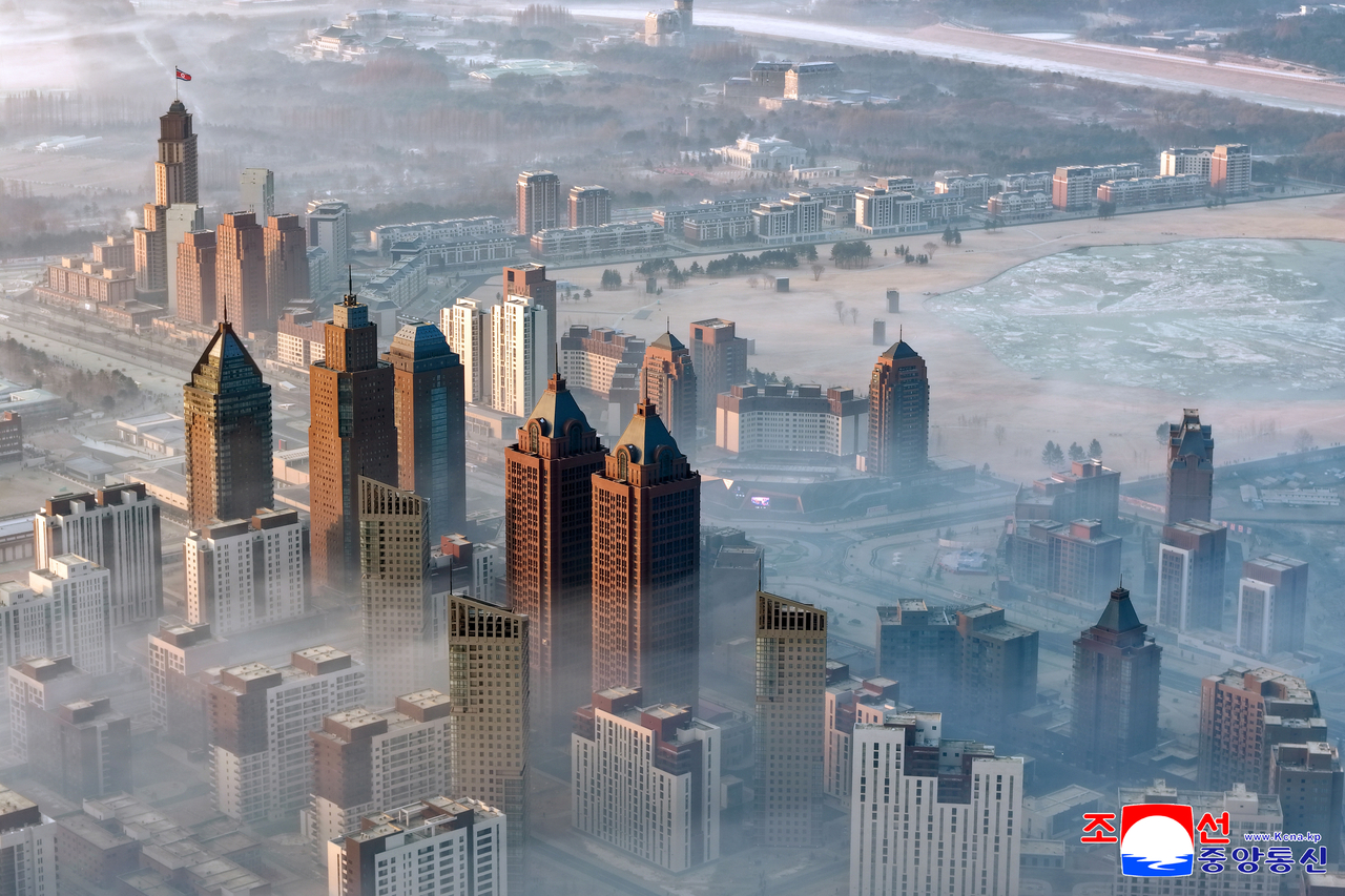 A photograph released by North Korean media shows a residential project in Pyongyang. (Yonhap)