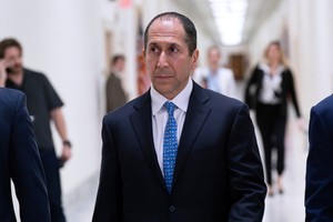 Epstein's longtime accountant testifies on his wealth and business ties