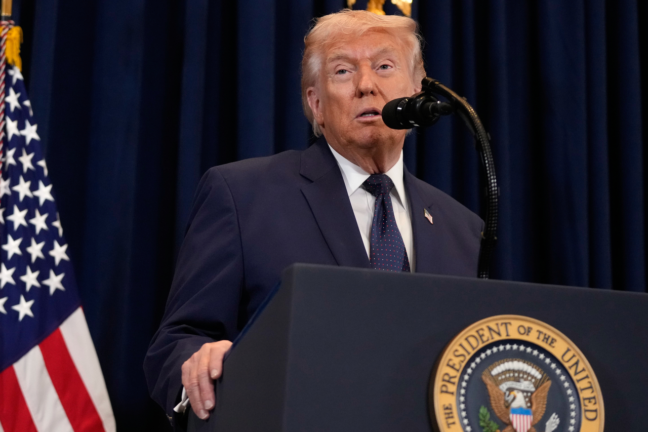 US President Donald Trump speaks at a news conference on Monday at Trump National Doral Miami in Florida. (AP-Yonhap)