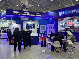 필에너지, 인터배터리서 전고체 등 차세대 기술력 입증...팩토리얼 CEO 방... - 뉴스 썸네일 이미지