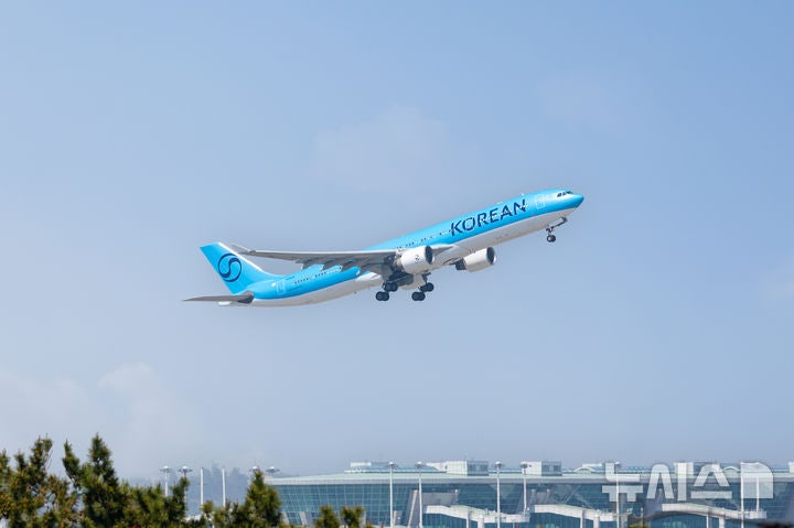 Korean Air A330-300 takes off from an airport. (Korean Air)