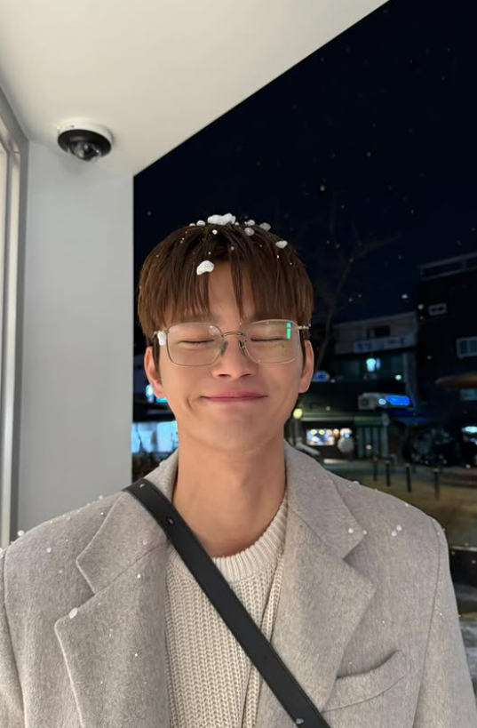 [지수 SNS]