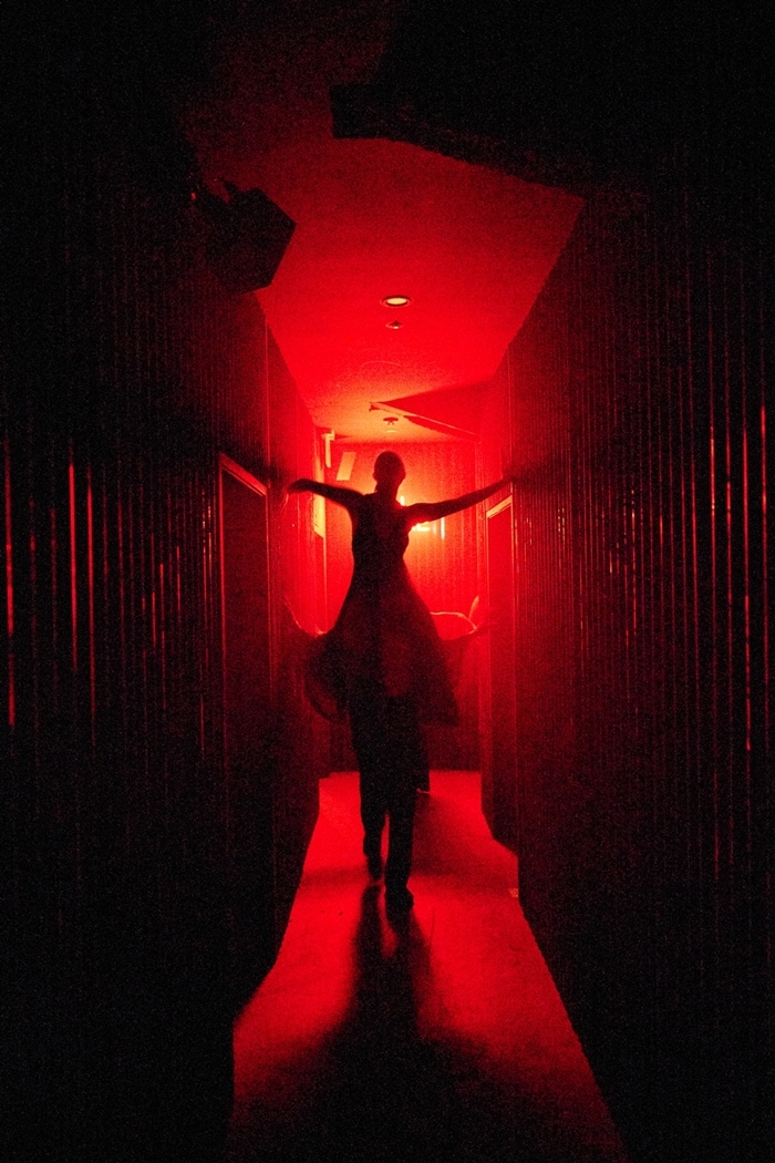 셰익스피어의 비극 ‘맥베스’(Macbeth)를 히치콕 스타일의 ‘누아르 서스펜스’로 재구성한 논버벌(Non-verbal) 퍼포먼스 ‘슬립 노모어’ [미쓰잭슨 제공]
