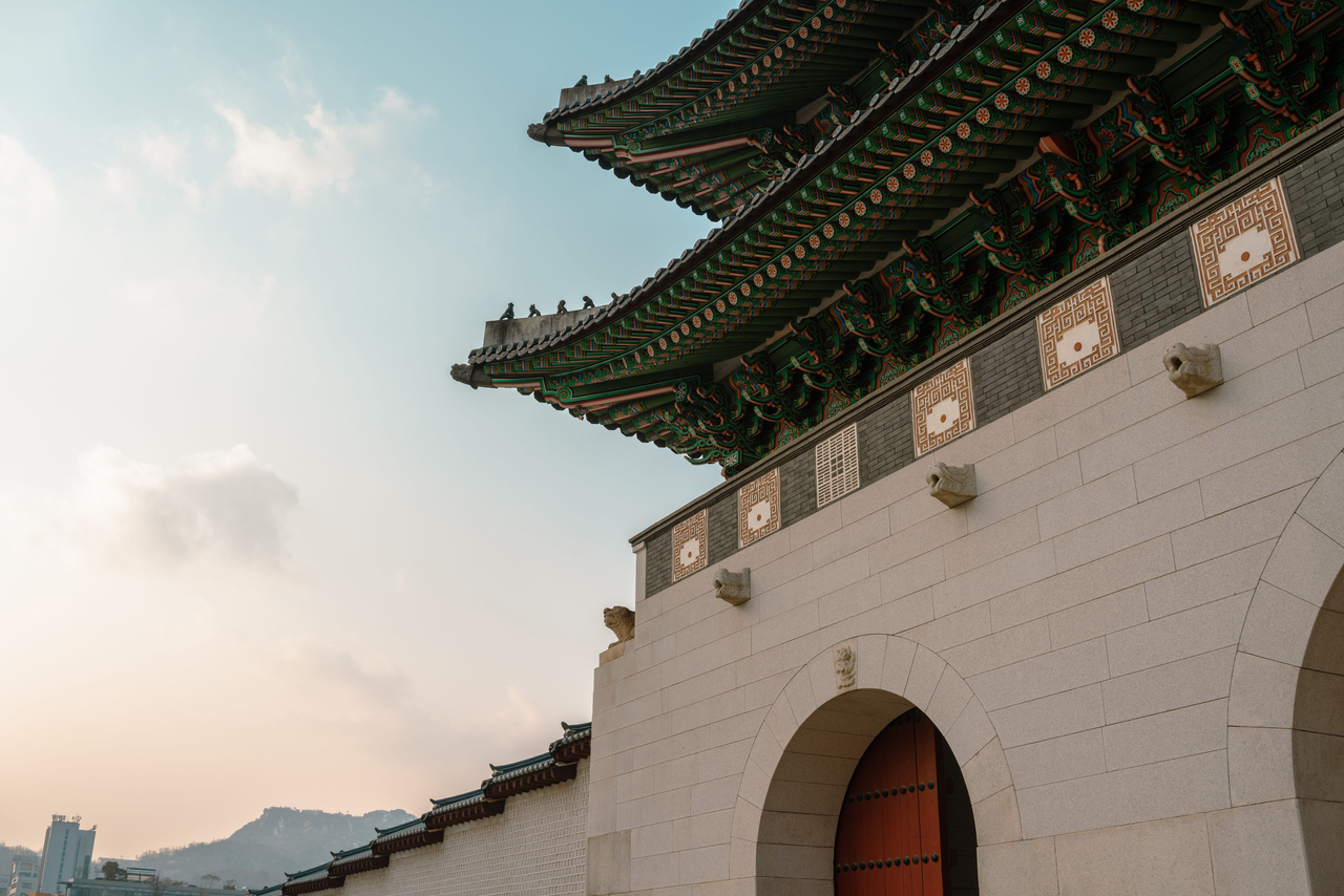 Gwanghwamun gate of Gyeongbokgung Palace in Seoul, Korea (GettyImages)