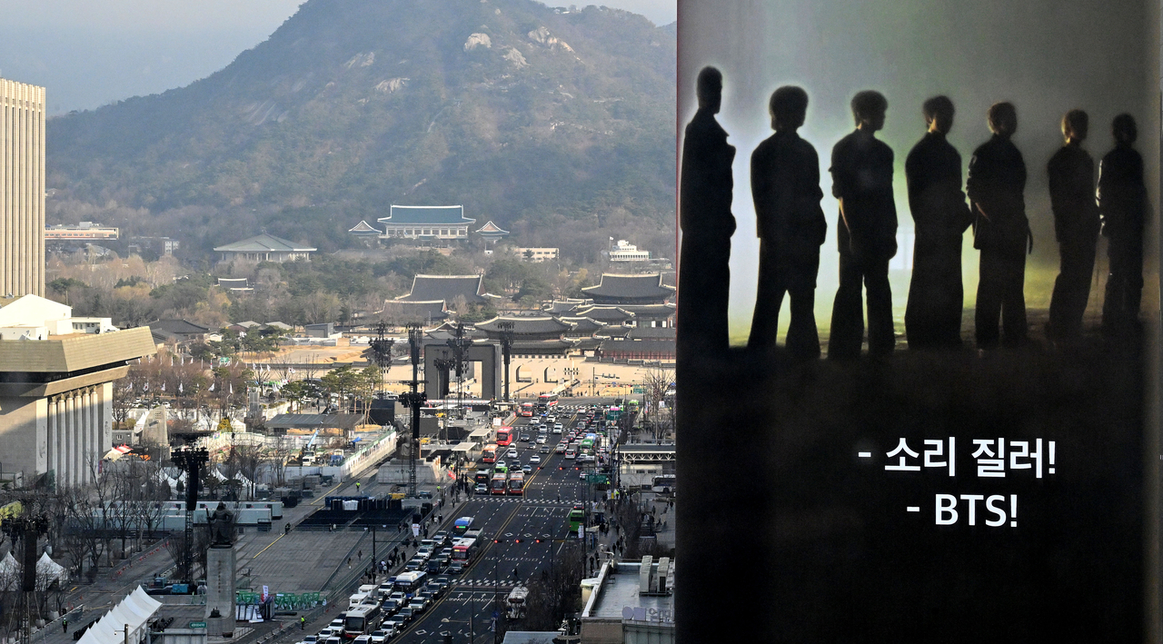 The stage at Gwanghwamun Square in Seoul on Friday is seen, a day ahead of the comeback concert by K-pop group BTS. (Im Se-jun/ The Korea Herald)