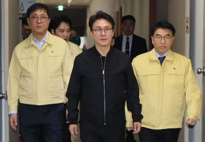 BTS 공연 전 현장점검에 나선 김민석 총리 관련 보도 이미지