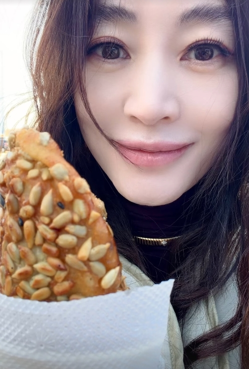 사진=김혜수 채널