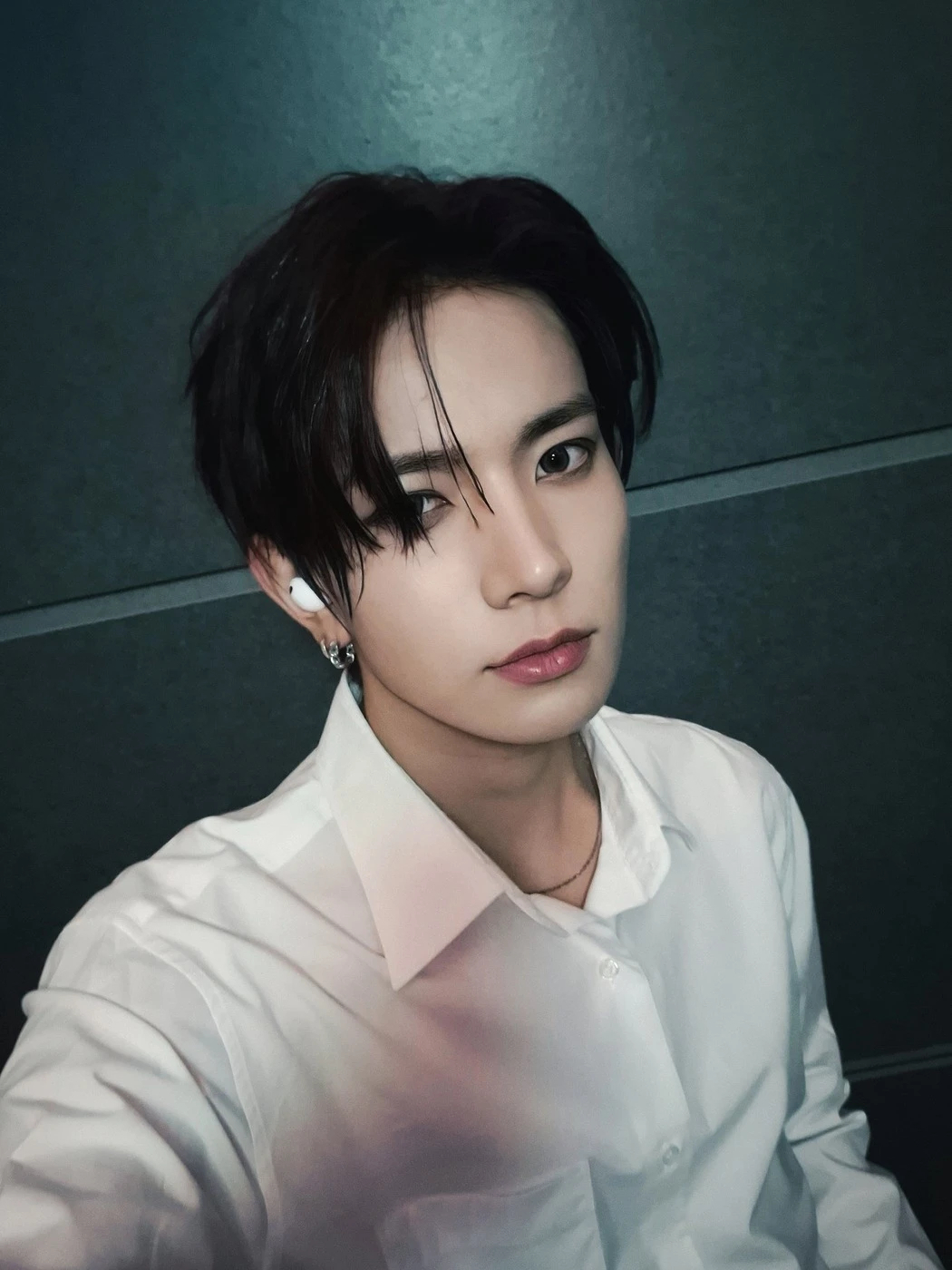 K-POP・アジア ENHYPEN HEESEUNG Agency asserts Heeseung won't return to Enhypen amid protests for