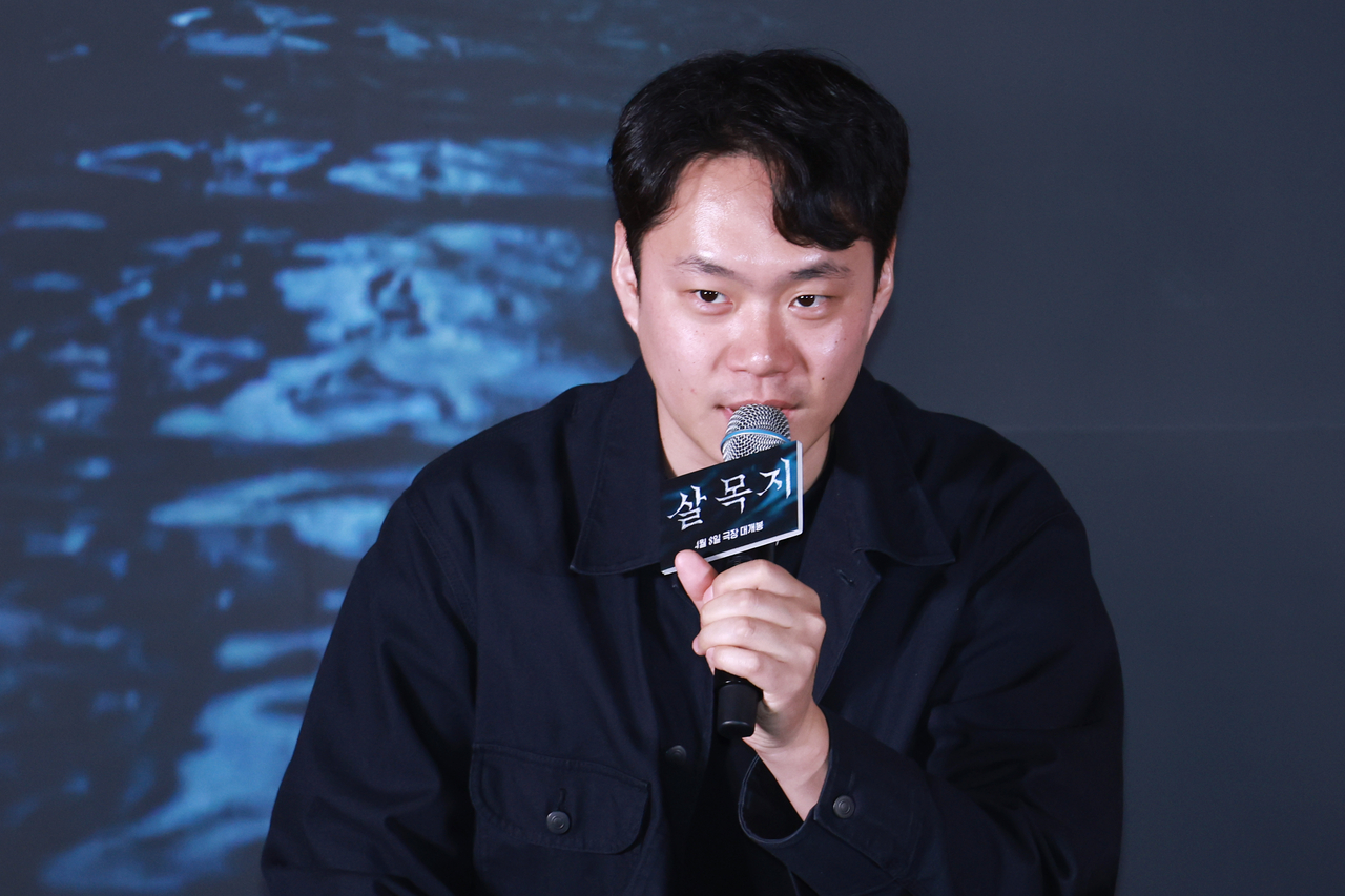 Director Lee Sang-min speaks at the press conference for "Salmokji: Whispering Water" at CGV Yongsan in Seoul on Tuesday. (Yonhap)