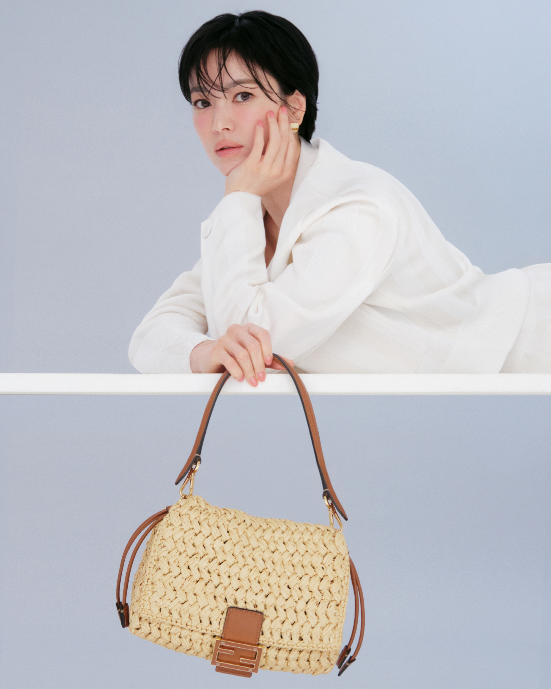 Song Hye-kyo (Fendi)