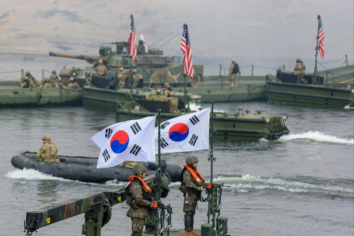 South Korean and US soldiers take part in a joint drill in March as part of the Freedom Shield military drills, in the Imjin River in Gyeonggi Province. (Getty Images)