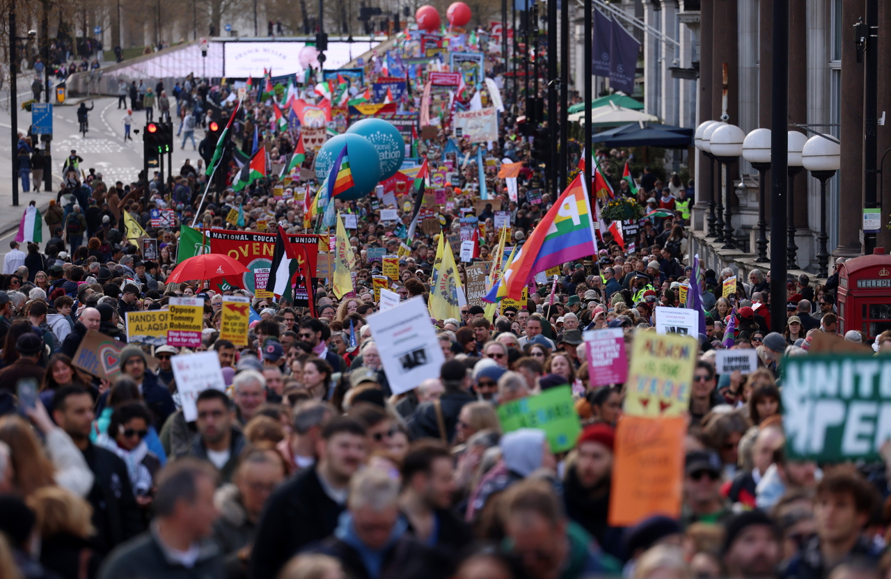 People demonstrate during a massive protest in London on Saturday. (EPA-Yonhap)