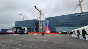 AI demand chokes TSMC, gives Samsung opening