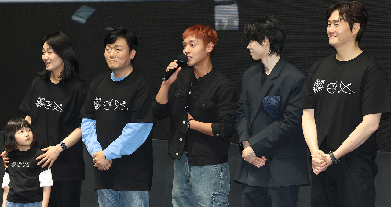 Park Ji-hoon greets the audience at Megabox COEX in Seoul on March 17. (Yonhap)