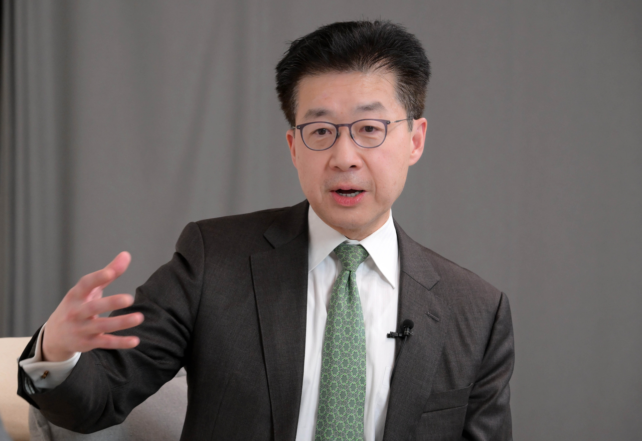 Lee Sung-yoon, principal fellow at the Sejong Institute, speaks during an interview with The Korea Herald at Herald Square in Seoul, March 18. (Lee Sang-sub/The Korea Herald)