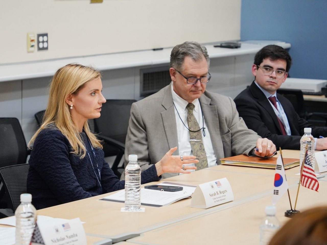 Sarah Rogers (left), US undersecretary of state for public diplomacy, speaks during a shipbuilding-focused roundtable held at the US Embassy in Seoul on Tuesday, in this photo posted on her X account on Wednesday. (@UnderSecPD, X)
