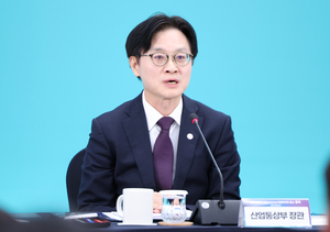 Industry minister cracks down on claims of Ulsan oil sent to North Korea