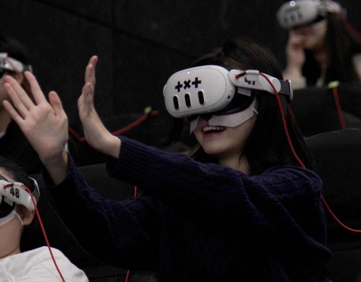 VR concerts gain ground as new frontier for K-pop on big screen - The ...