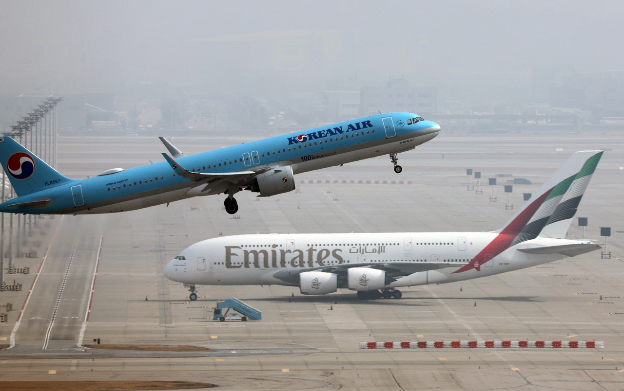 koreaherald.com - Yonhap - Airlines sharply raise fuel surcharges for April amid global oil price hike