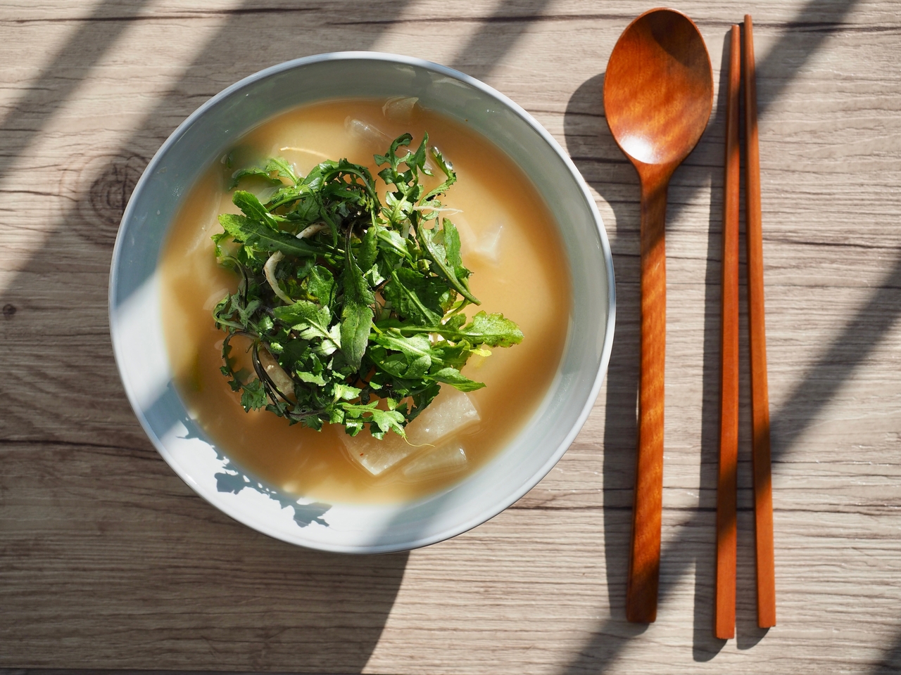 Shepherd's purse soybean paste soup (Getty Image)