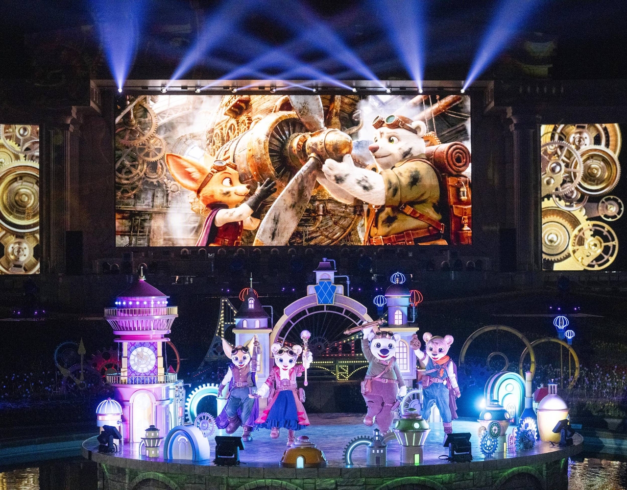 Everland's ambitious bet pairs circus spectacle with drone-and