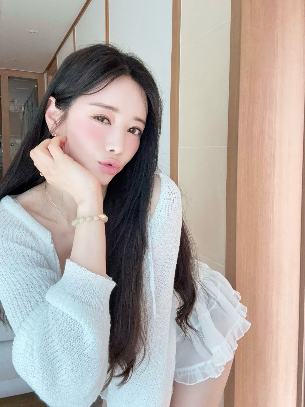 홍수아 채널