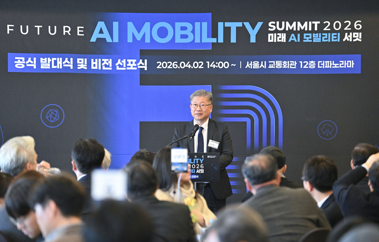 Kim Young-tae, secretary general of the International Transport Forum, delivers a congratulatory address at the launch ceremony of the Future AI Mobility Summit 2026 at the Seoul Transportation Center on Thursday. (Im Se-jun/The Korea Herald)