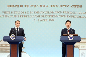 Lee, Macron pledge joint response to Mideast energy shock, Hormuz security