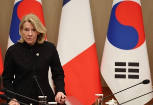 S. Korean, French ministers discuss deepening cultural cooperation