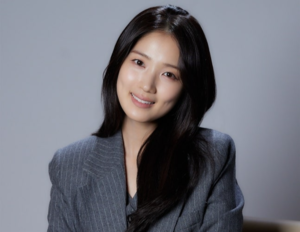 Kim Hye-yoon, for once, dials it down