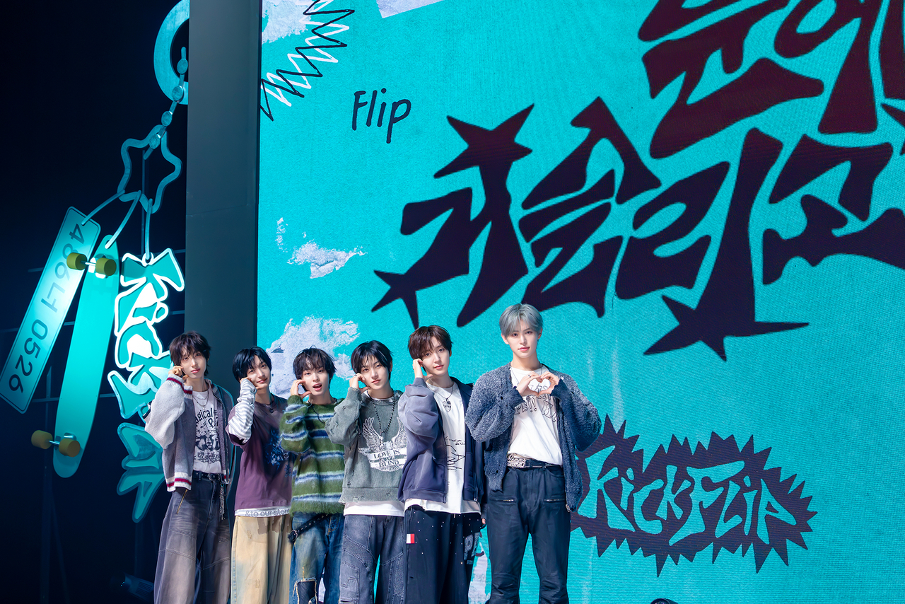 KickFlip poses during a media showcase held at Yes24 Live Hall in Gwangjin-gu, eastern Seoul, Monday. (JYP Entertainment)