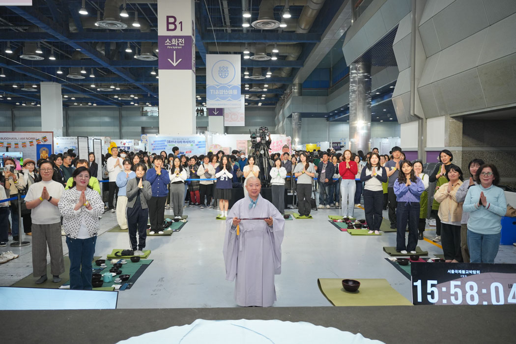 Rhythm, religion, algorithm: Buddhism Expo draws 250,000 ...