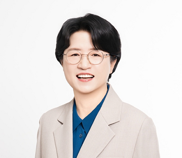 더불어민주당 박희정 포항시장 후보.[박희정 선거사무소 제공]