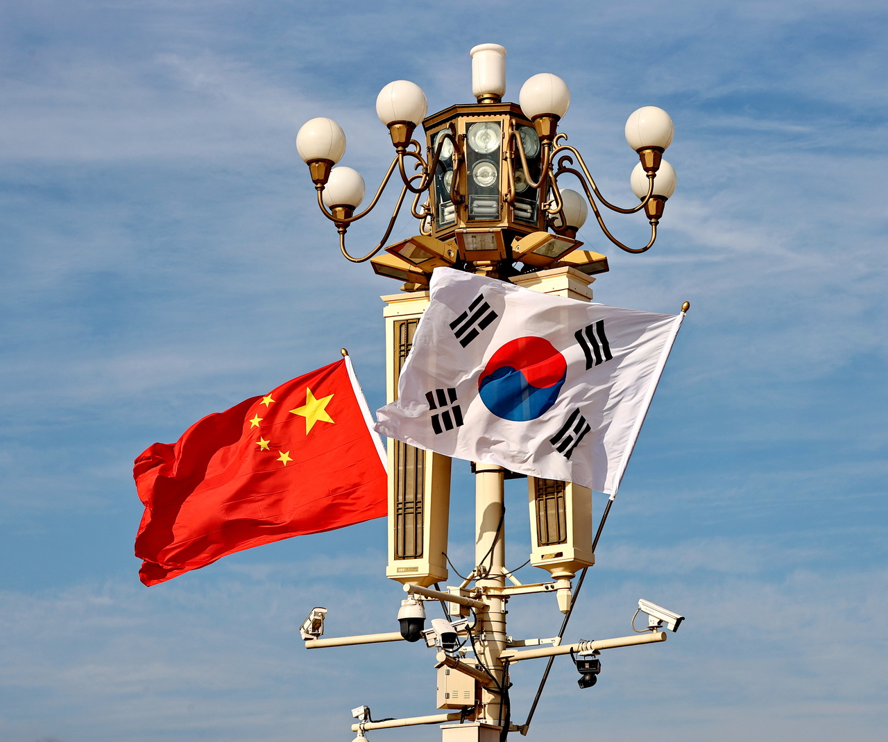 South Korean President Lee Jae Myung arrived in Beijing for a state visit to China from Jan. 4 to Jan. 7. (Getty Images)