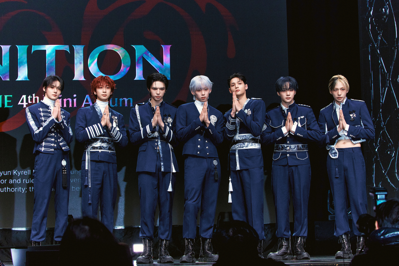 Ampers&One poses during a media showcase held at Nodeul Live House in Yongsan-gu, central Seoul, Wednesday. (FNC Entertainment)